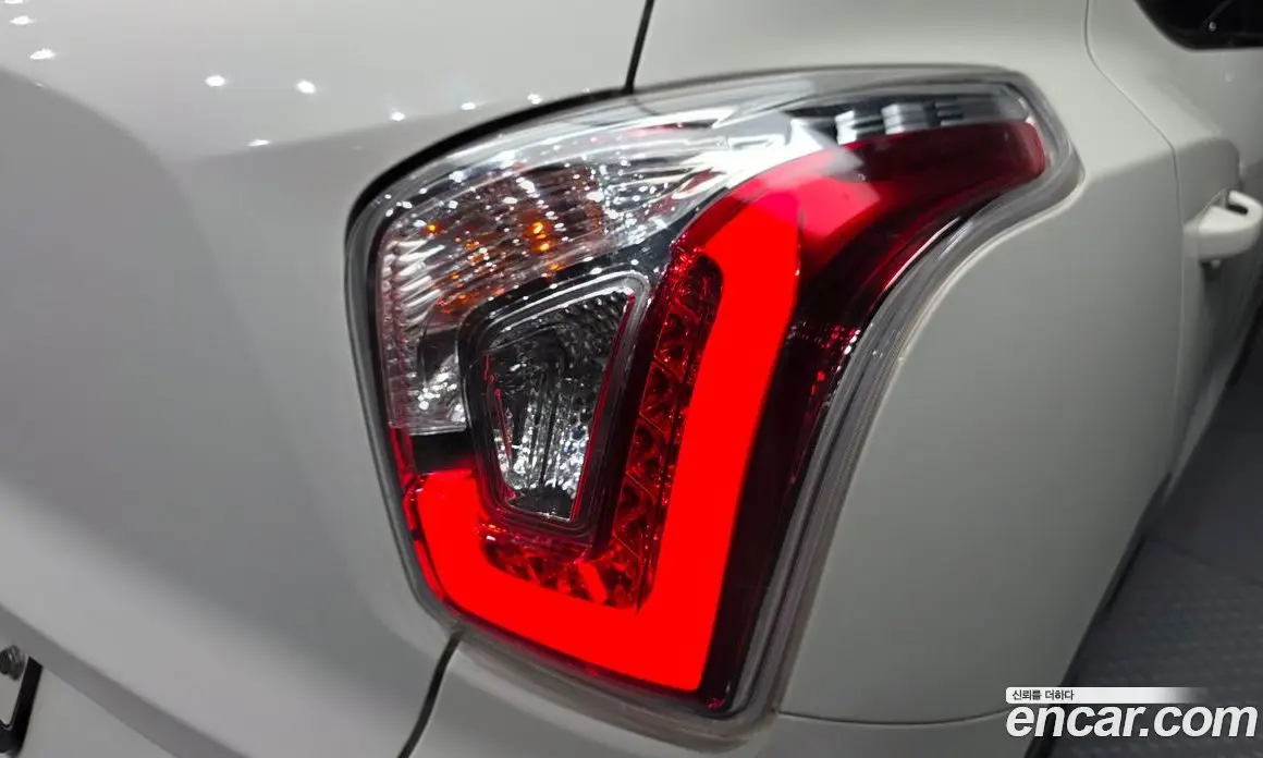 SsangYong TIBOLI 2018 1.6 автомат (гидро), фото 9