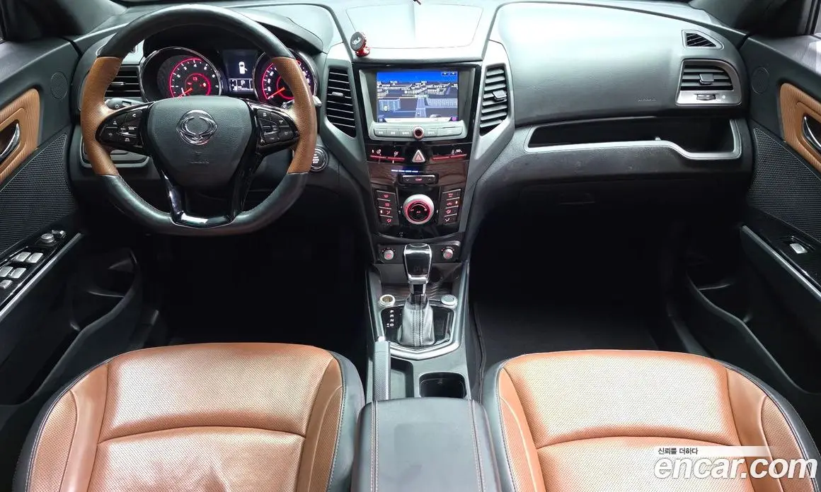 SsangYong TIBOLI 2018 1.6 автомат (гидро), фото 10
