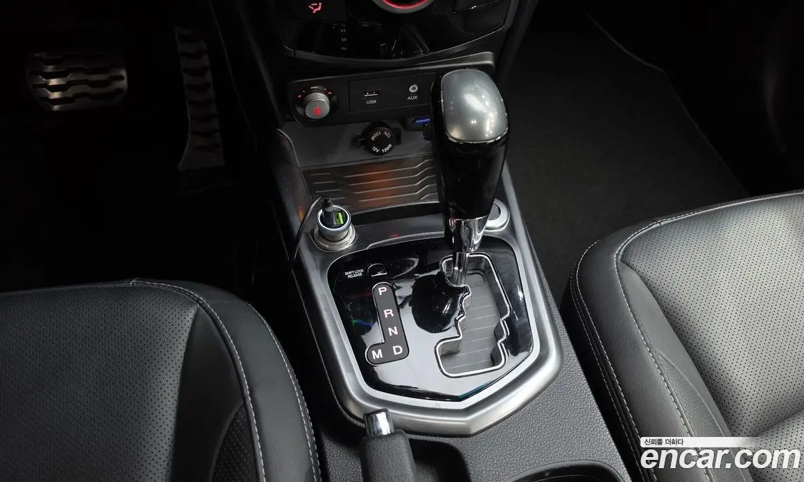 SsangYong TIBOLI 2018 1.6 автомат (гидро), фото 12