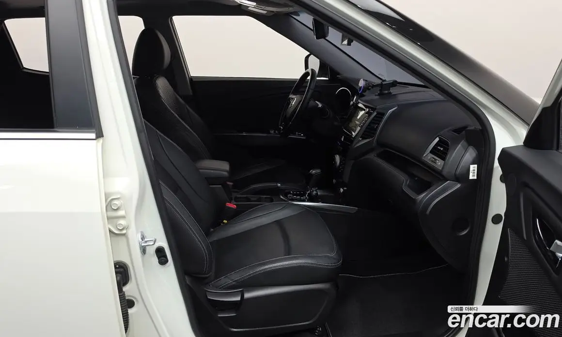 SsangYong TIBOLI 2018 1.6 автомат (гидро), фото 16