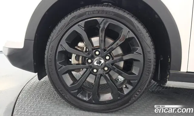 SsangYong TIBOLI 2018 1.6 автомат (гидро), миниатюра 5