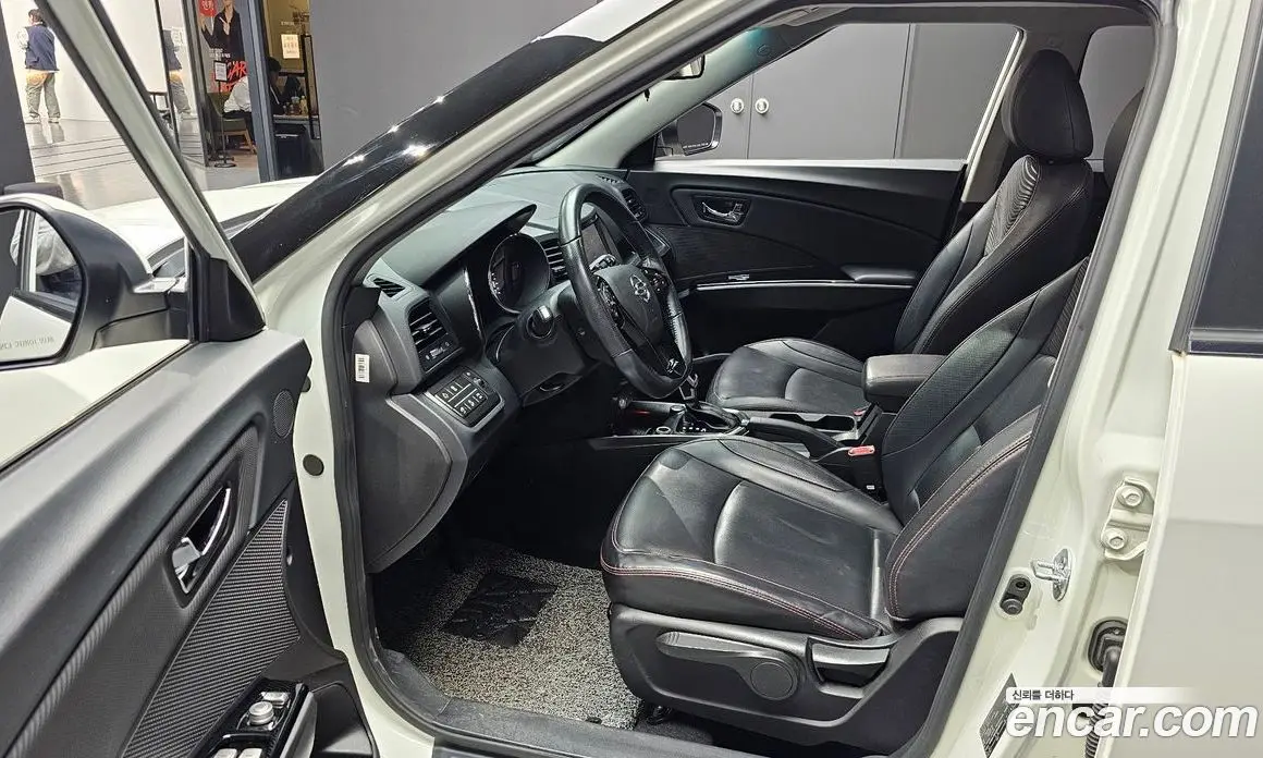 SsangYong TIBOLI 2019 1.6 автомат (гидро), фото 13