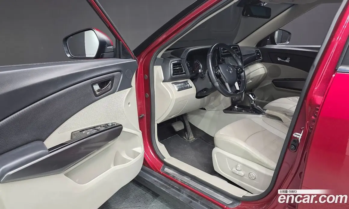 SsangYong TIBOLI 2019 1.5 автомат (гидро), фото 13