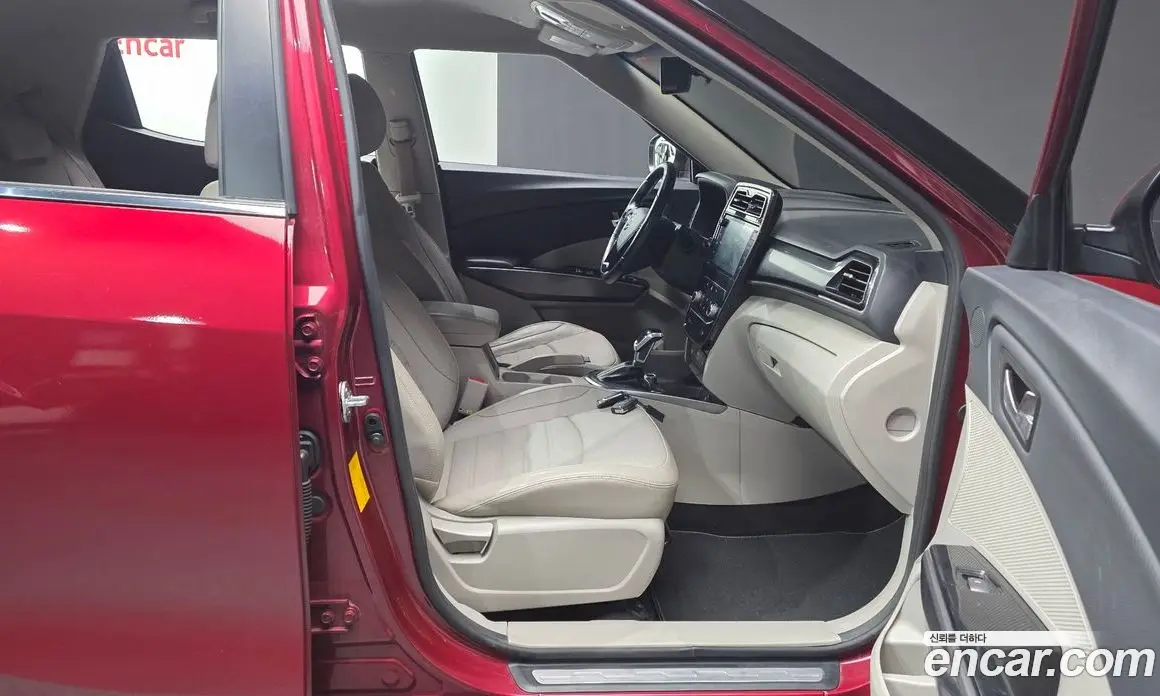 SsangYong TIBOLI 2019 1.5 автомат (гидро), фото 16