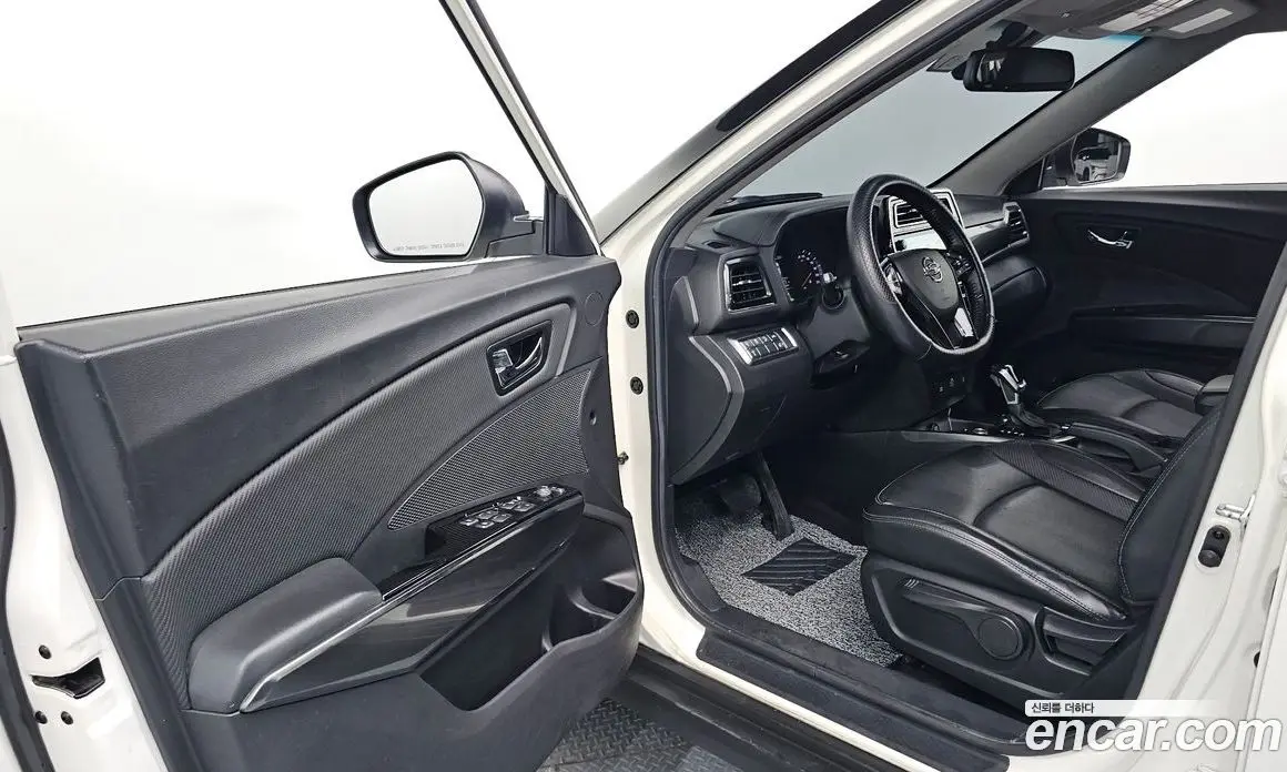 SsangYong TIBOLI 2022 1.5 автомат (гидро), фото 13