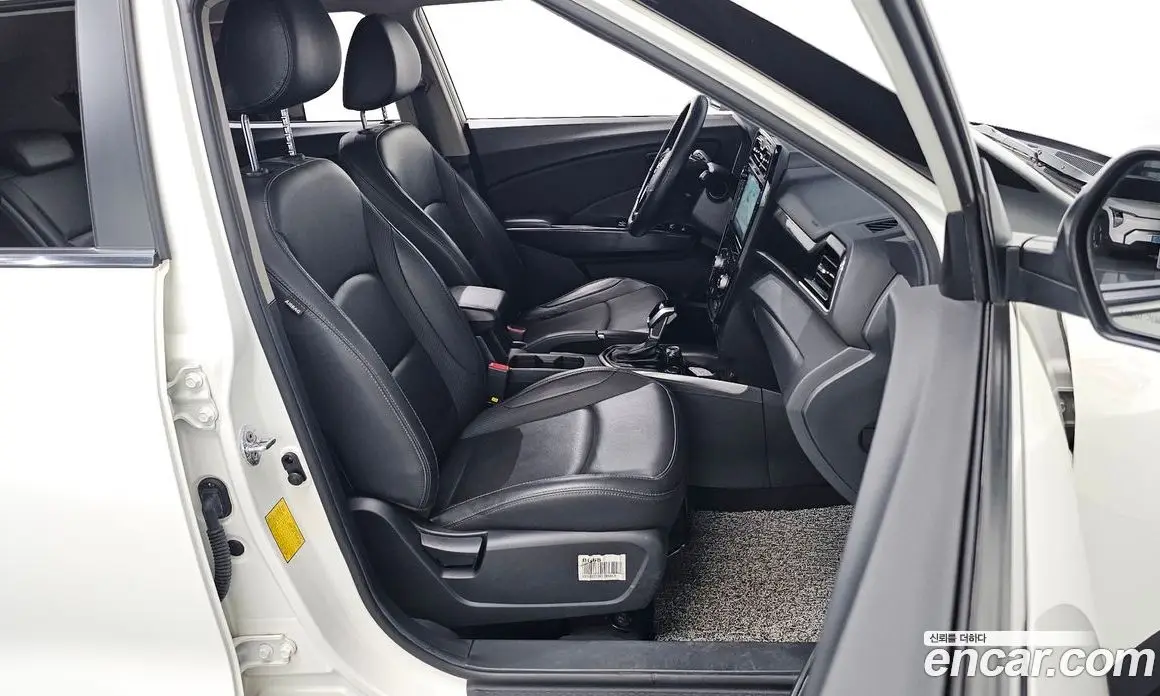 SsangYong TIBOLI 2022 1.5 автомат (гидро), фото 16