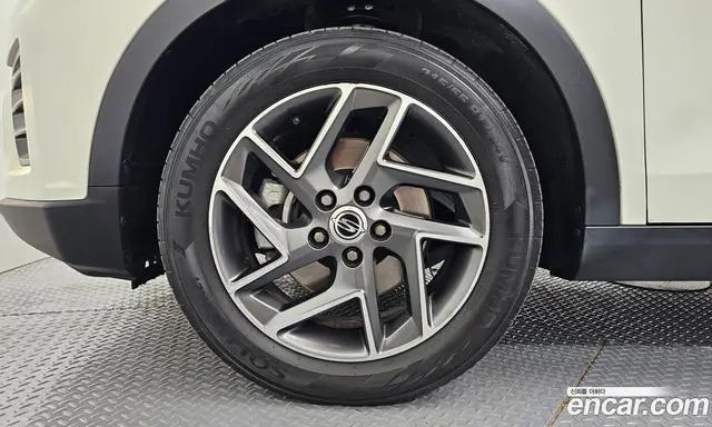 SsangYong TIBOLI 2022 1.5 автомат (гидро), миниатюра 5