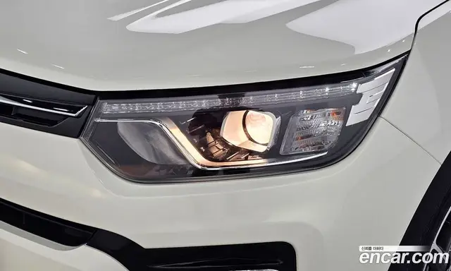 SsangYong TIBOLI 2022 1.5 автомат (гидро), миниатюра 8