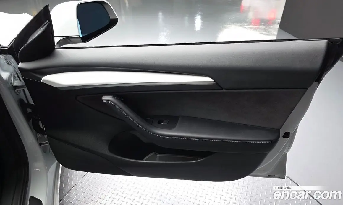 Tesla Model 3 2022 0.2 автомат (гидро), фото 14