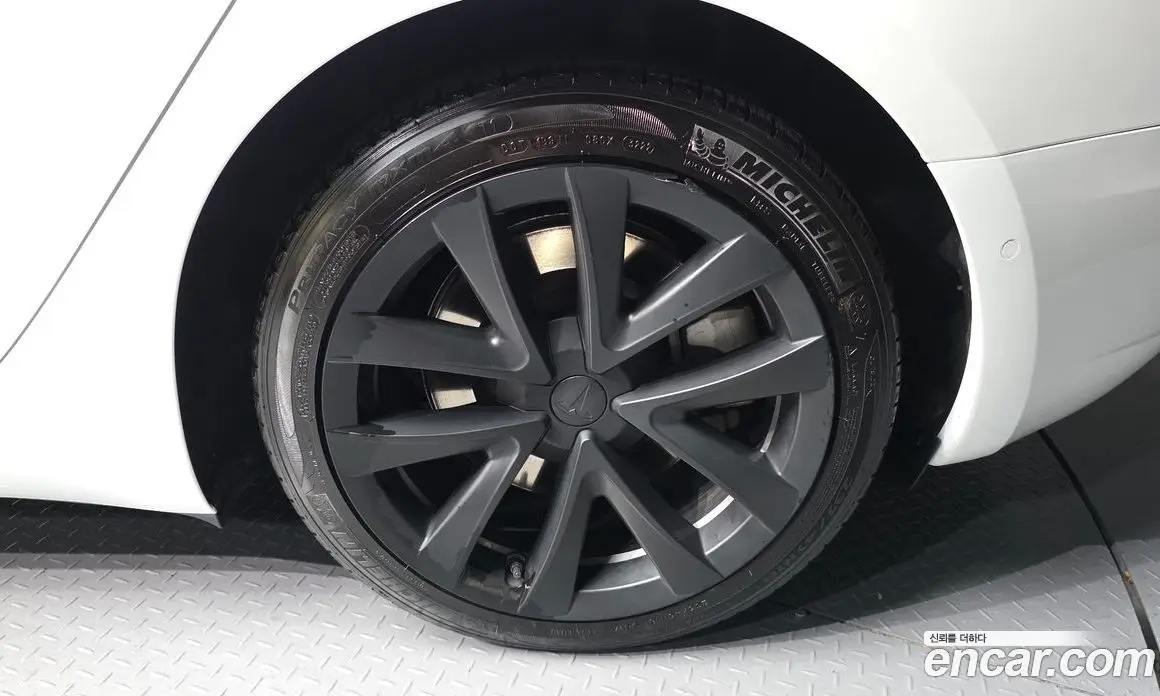 Tesla Model 3 2022 0.2 автомат (гидро), фото 5
