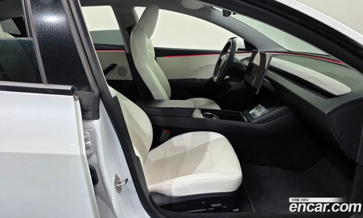Tesla Model 3 2024 0.2 автомат (гидро), фото 17
