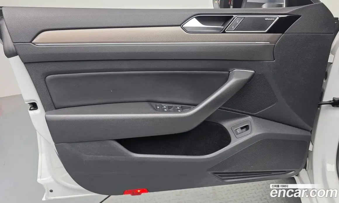 Volkswagen Arteon 2019 2.0 автомат (гидро), фото 14 Volkswagen Arteon 2019 2.0 автомат (гидро), фото 14
