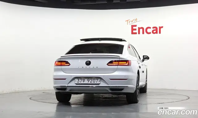 Volkswagen Arteon 2019 2.0 автомат (гидро), миниатюра 4 Volkswagen Arteon 2019 2.0 автомат (гидро), миниатюра 4