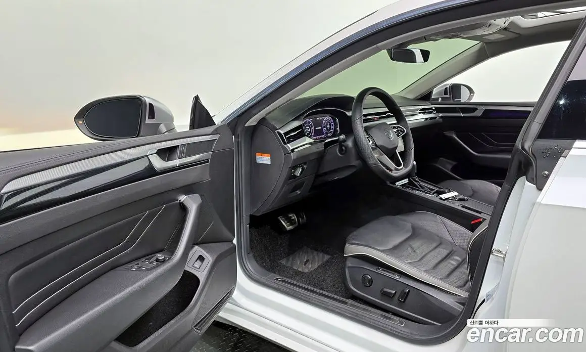 Volkswagen Arteon 2022 2.0 автомат (гидро), фото 12 Volkswagen Arteon 2022 2.0 автомат (гидро), фото 12