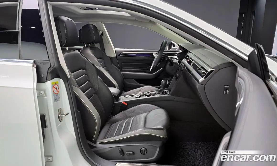 Volkswagen Arteon 2022 2.0 автомат (гидро), фото 15 Volkswagen Arteon 2022 2.0 автомат (гидро), фото 15