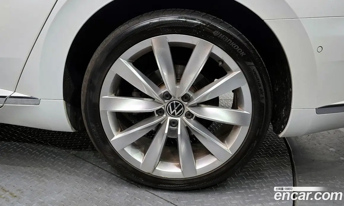 Volkswagen Arteon 2022 2.0 автомат (гидро), фото 6 Volkswagen Arteon 2022 2.0 автомат (гидро), фото 6
