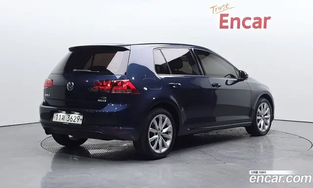 Volkswagen Golf, 2015, 97 633 км