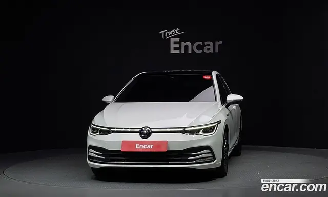 Volkswagen Golf 2022 2.0 автомат (гидро), миниатюра 3 Volkswagen Golf 2022 2.0 автомат (гидро), миниатюра 3