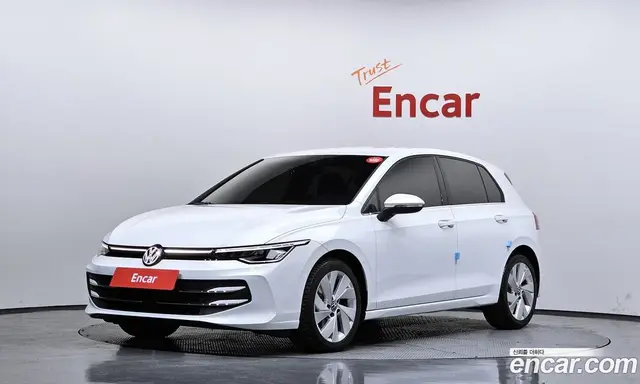 Volkswagen Golf, 2025, 5 317 км