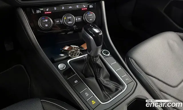 Volkswagen Jetta 2023 1.5 автомат (гидро), миниатюра 12