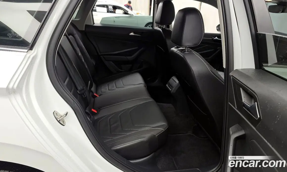 Volkswagen Jetta 2023 1.5 автомат (гидро), фото 17 Volkswagen Jetta 2023 1.5 автомат (гидро), фото 17