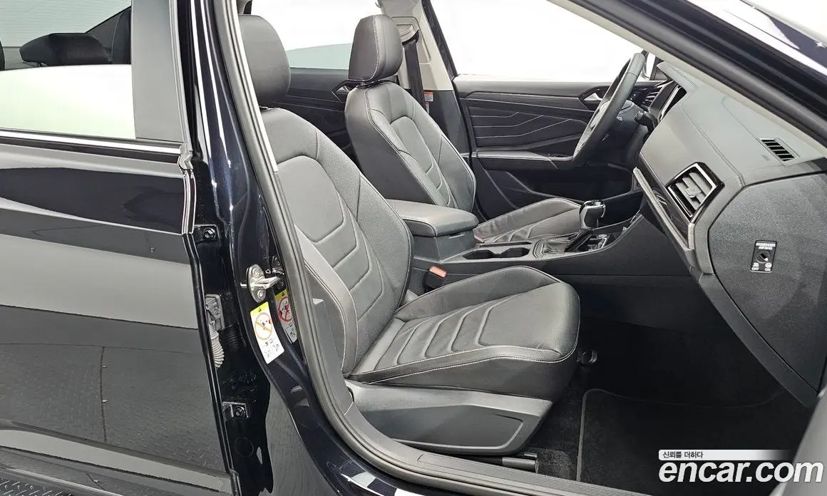 Volkswagen Jetta 2024 1.5 автомат (гидро), фото 16 Volkswagen Jetta 2024 1.5 автомат (гидро), фото 16