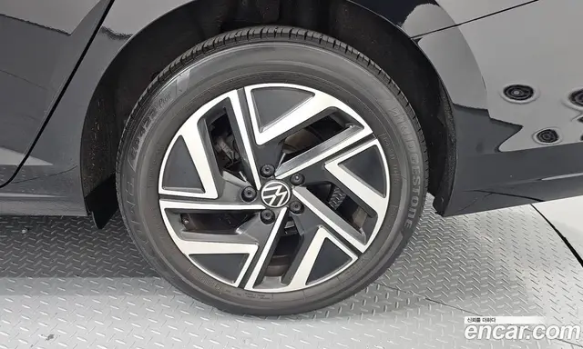 Volkswagen Jetta 2024 1.5 автомат (гидро), миниатюра 7 Volkswagen Jetta 2024 1.5 автомат (гидро), миниатюра 7