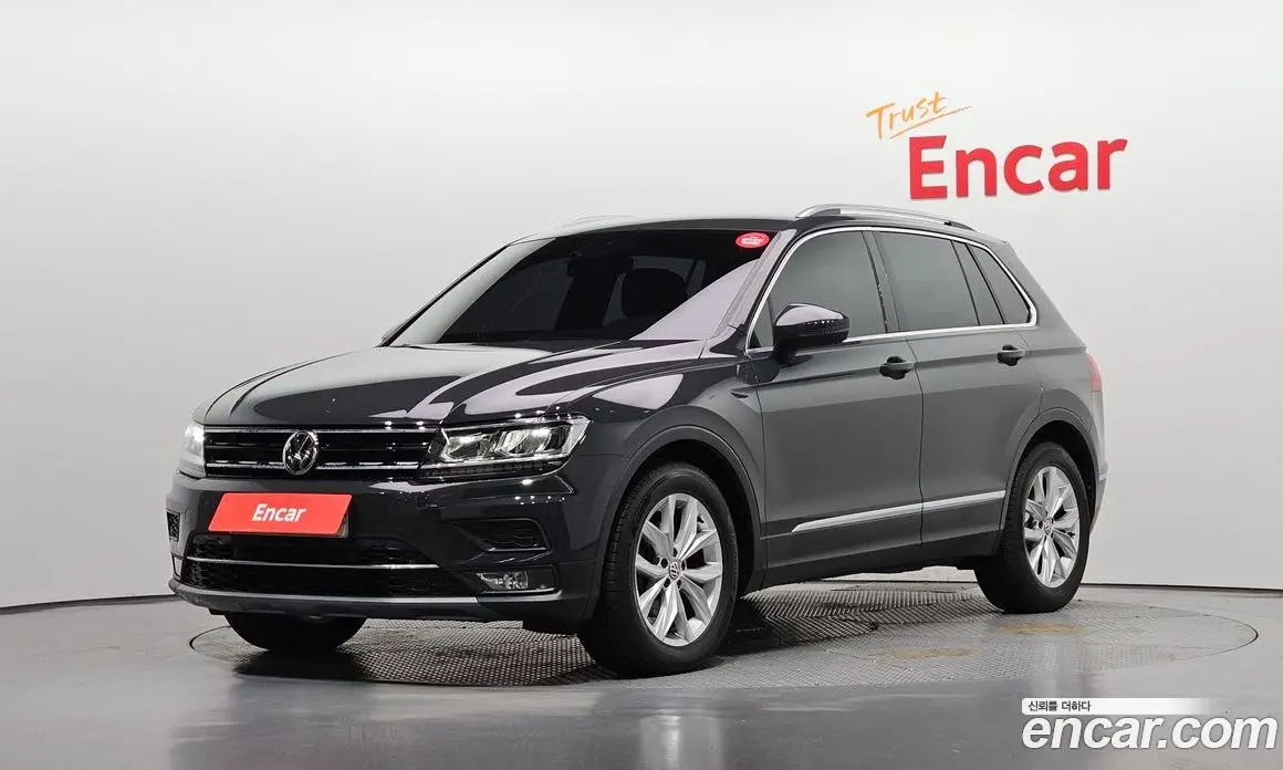 Volkswagen Tiguan 2020 2.0 автомат (гидро), фото 1 Volkswagen Tiguan 2020 2.0 автомат (гидро), фото 1