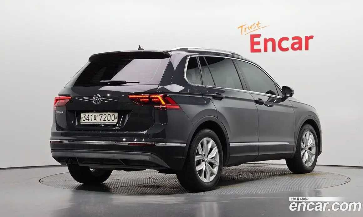 Volkswagen Tiguan 2020 2.0 автомат (гидро), фото 2 Volkswagen Tiguan 2020 2.0 автомат (гидро), фото 2
