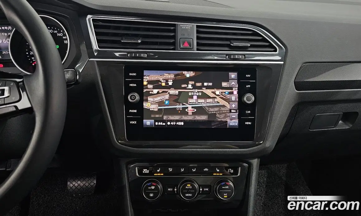 Volkswagen Tiguan 2020 2.0 автомат (гидро), фото 15 Volkswagen Tiguan 2020 2.0 автомат (гидро), фото 15