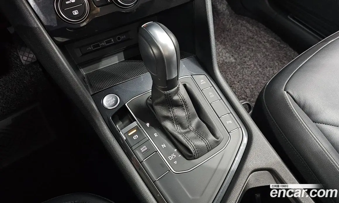 Volkswagen Tiguan 2020 2.0 автомат (гидро), фото 9 Volkswagen Tiguan 2020 2.0 автомат (гидро), фото 9