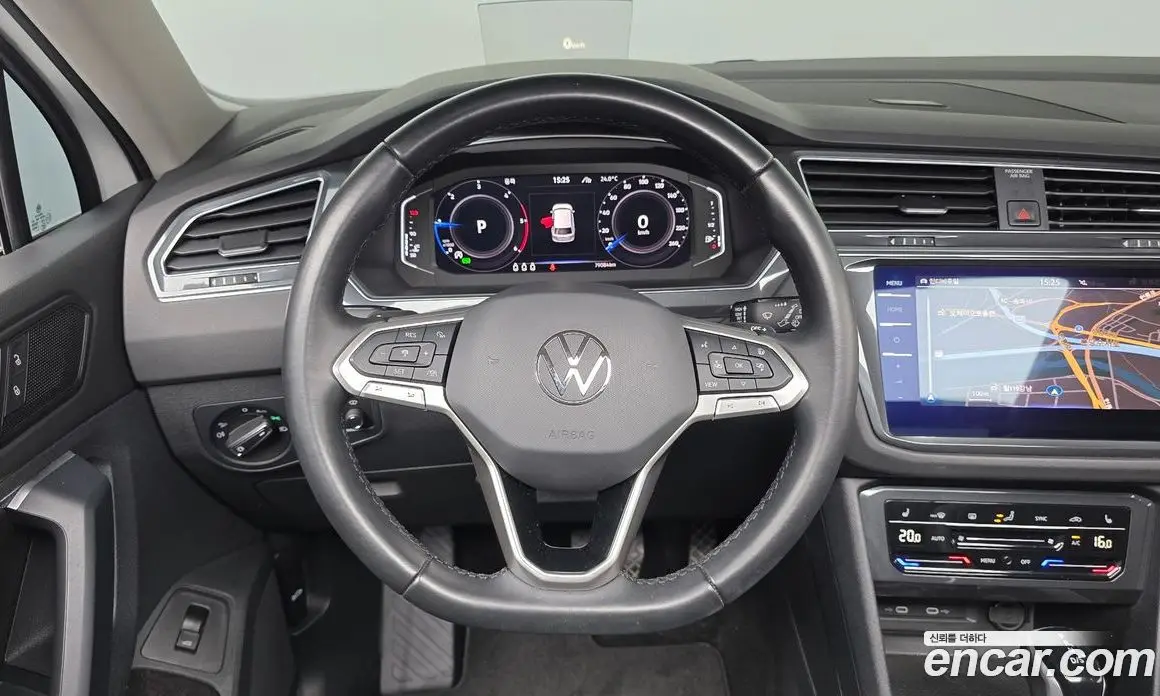 Volkswagen Tiguan 2023 2.0 автомат (гидро), фото 20
