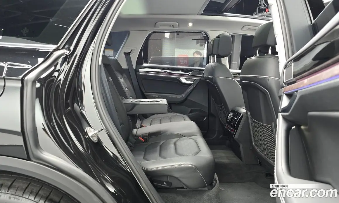 Volkswagen Touareg 2025 3.0 автомат (гидро), фото 17 Volkswagen Touareg 2025 3.0 автомат (гидро), фото 17