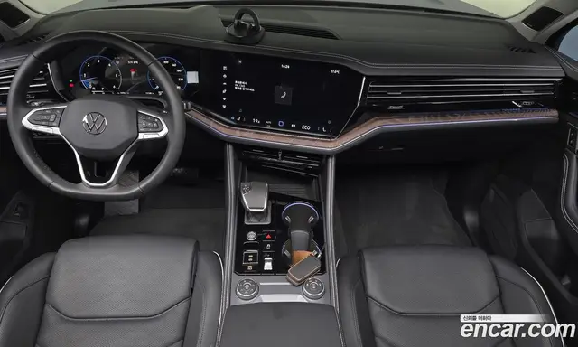 Volkswagen Touareg 2025 3.0 автомат (гидро), миниатюра 9 Volkswagen Touareg 2025 3.0 автомат (гидро), миниатюра 9