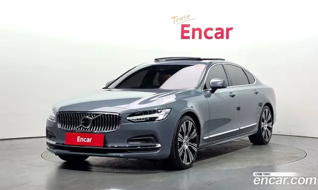 Volvo S90, 2023, 4 582 км