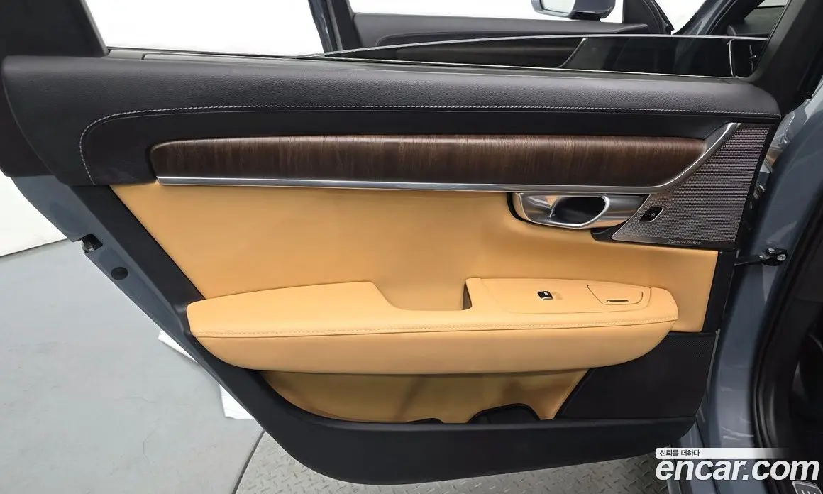 Volvo S90 2023 2.0 автомат (гидро), фото 15