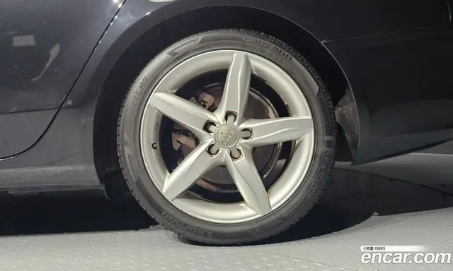 Audi A4 2010 2.0 автомат (гидро), миниатюра 7