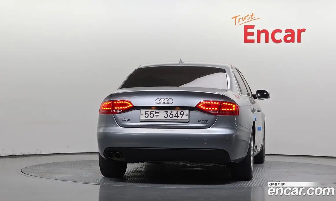 Audi A4 2011 2.0 автомат (гидро), фото 4