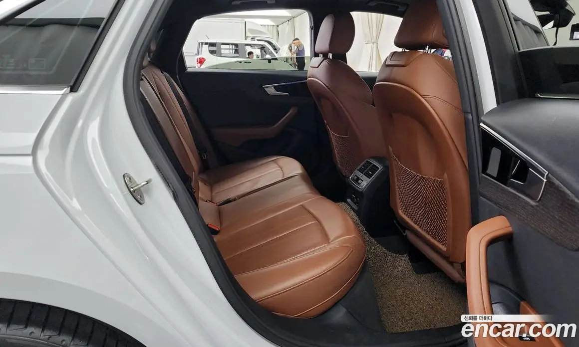 Audi A4 2023 2.0 автомат (гидро), фото 18 Audi A4 2023 2.0 автомат (гидро), фото 18