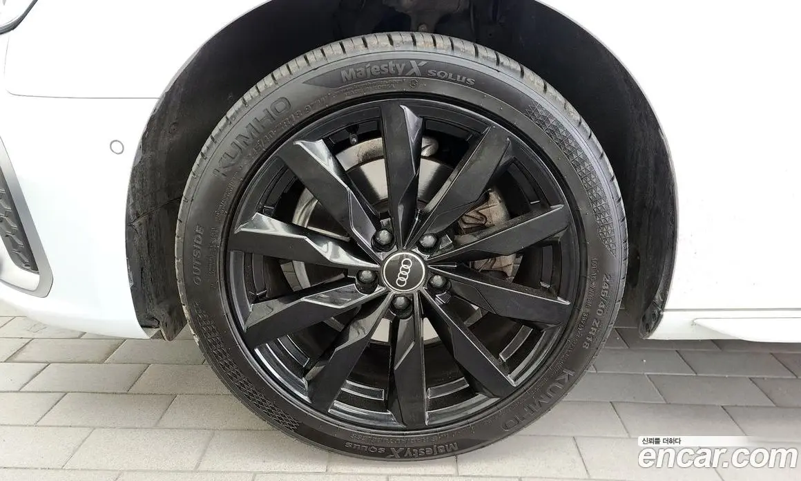 Audi A4 2023 2.0 автомат (гидро), фото 5 Audi A4 2023 2.0 автомат (гидро), фото 5
