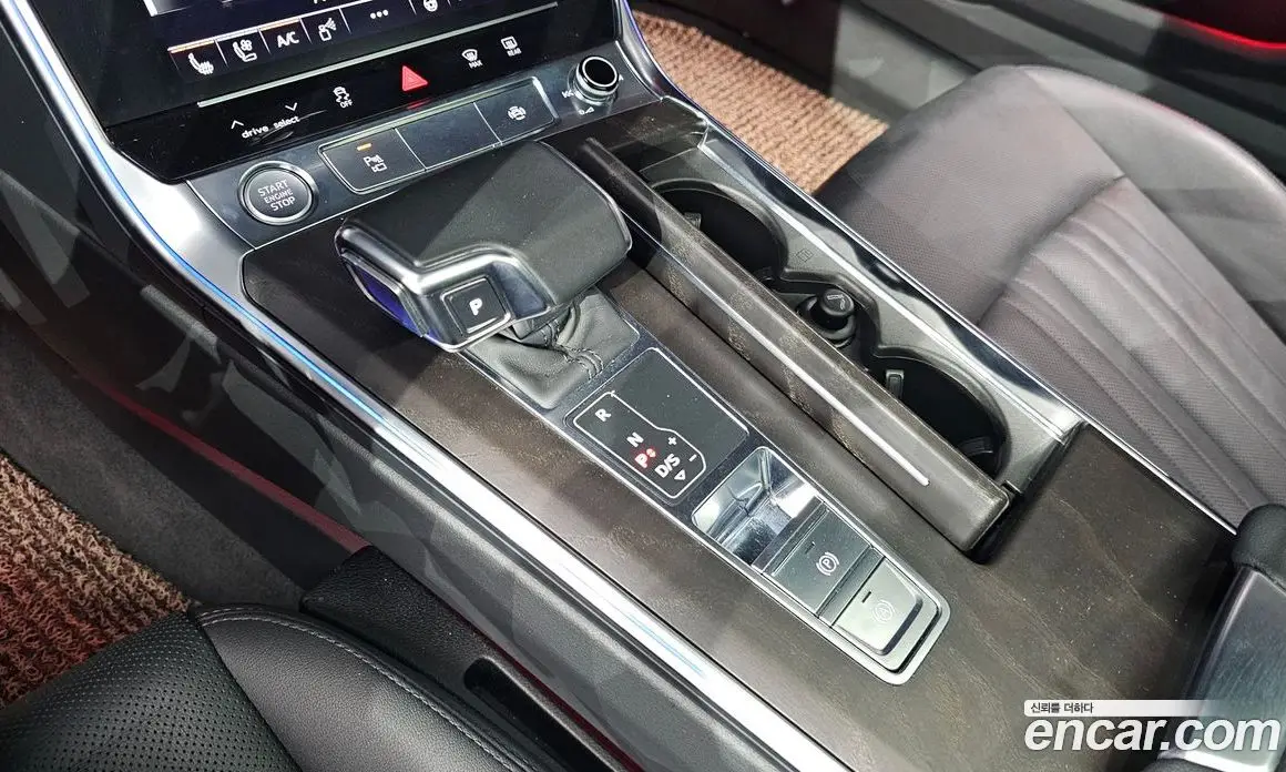 Audi A6 2019 2.0 автомат (гидро), фото 12