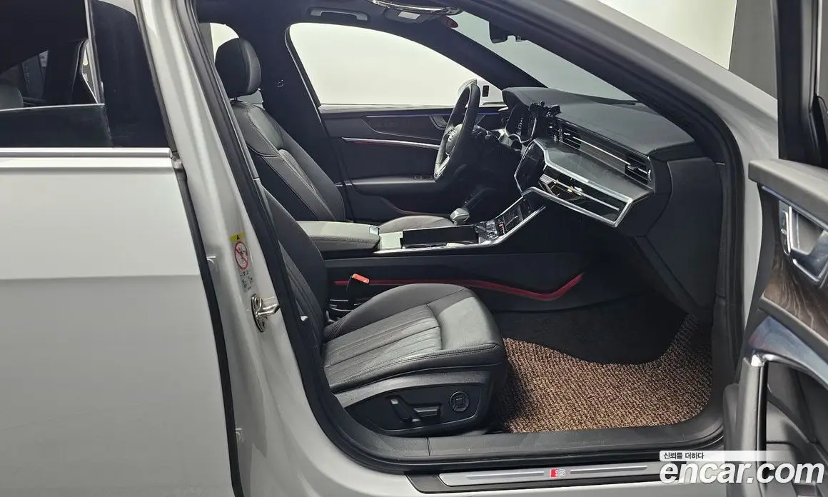 Audi A6 2019 2.0 автомат (гидро), фото 16