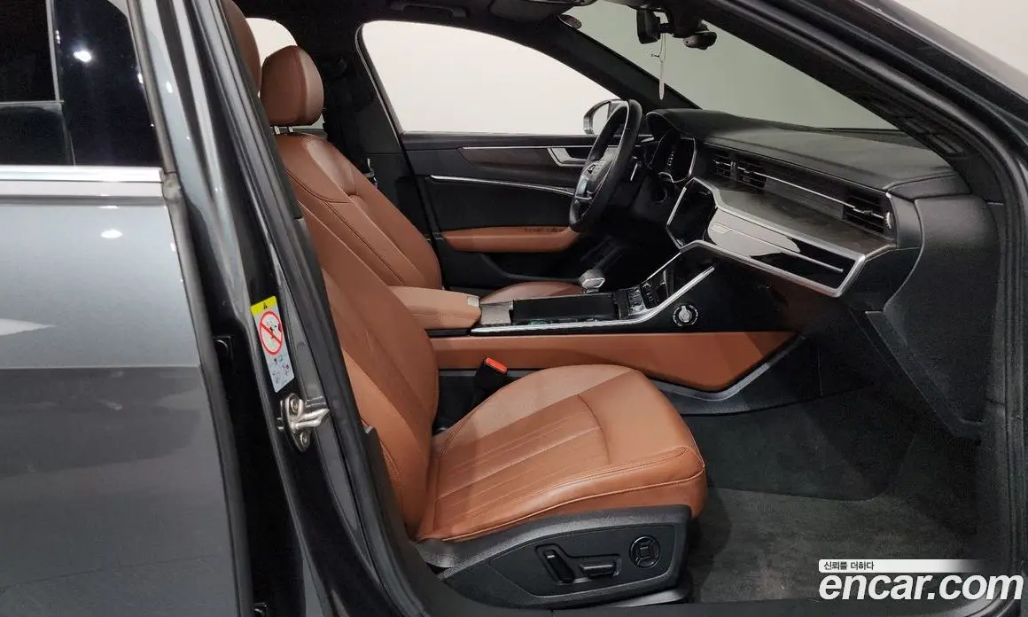 Audi A6 2022 2.0 автомат (гидро), фото 16