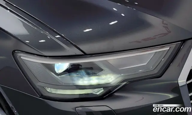 Audi A6 2022 2.0 автомат (гидро), миниатюра 8
