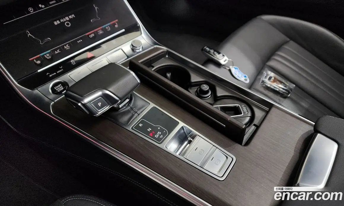 Audi A6 2023 3.0 автомат (гидро), фото 12 Audi A6 2023 3.0 автомат (гидро), фото 12