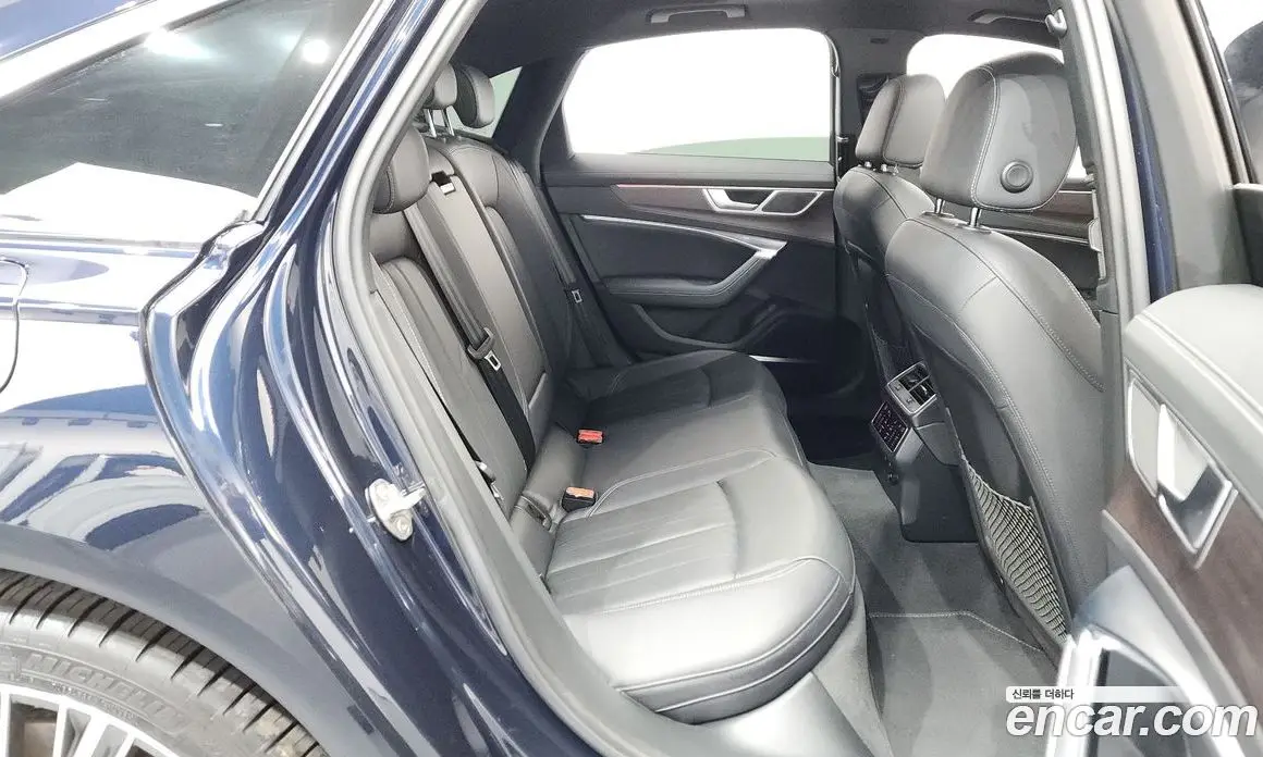 Audi A6 2023 3.0 автомат (гидро), фото 17 Audi A6 2023 3.0 автомат (гидро), фото 17
