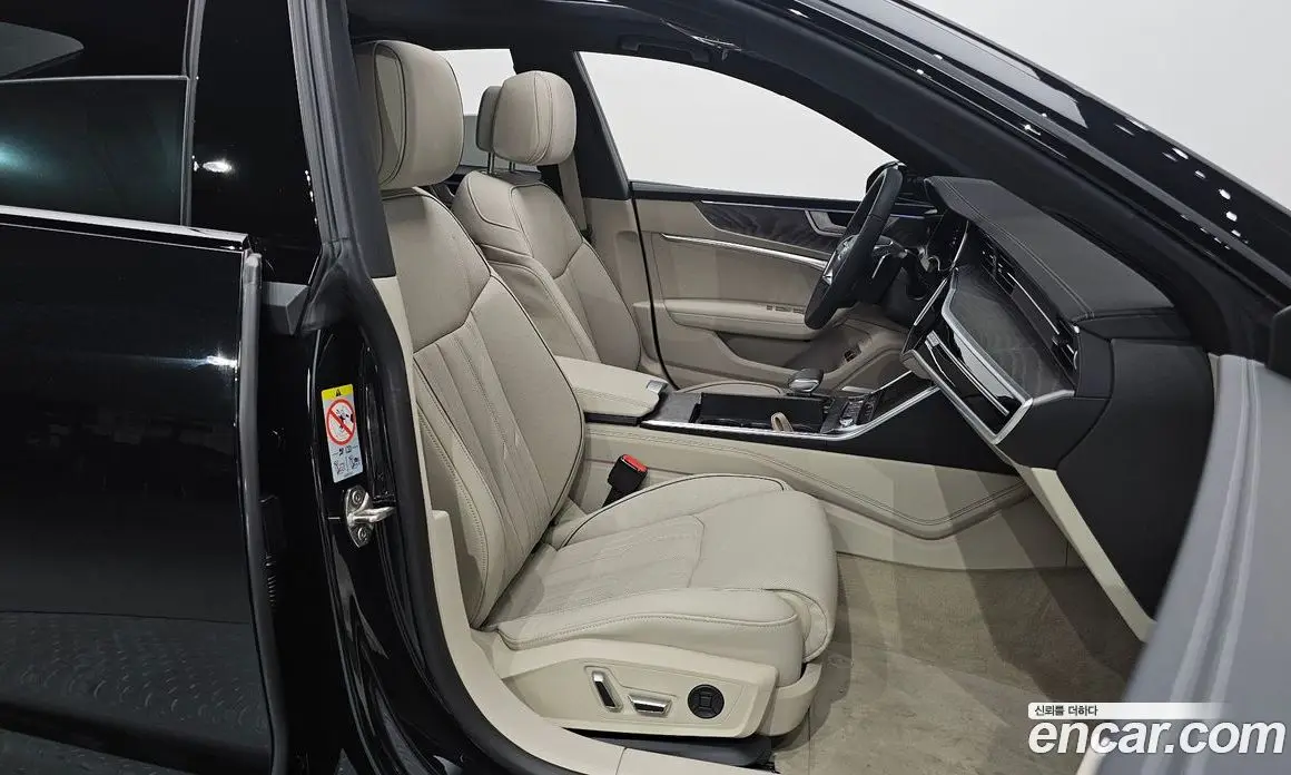 Audi A7 2025 2.0 автомат (гидро), фото 13
