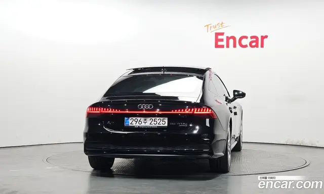 Audi A7 2025 2.0 автомат (гидро), миниатюра 4