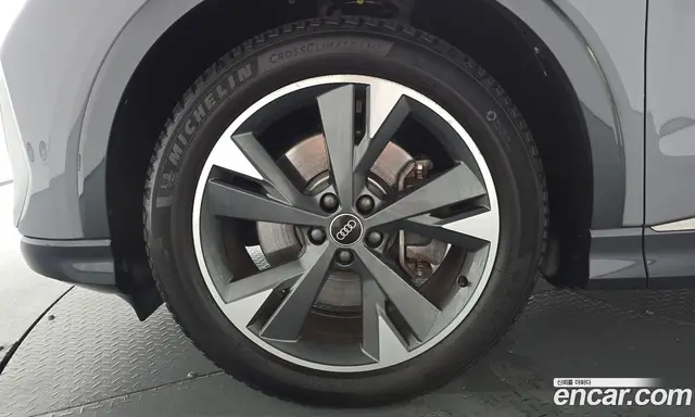 Audi Q4 e-tron 2022 0.2 автомат (гидро), миниатюра 4