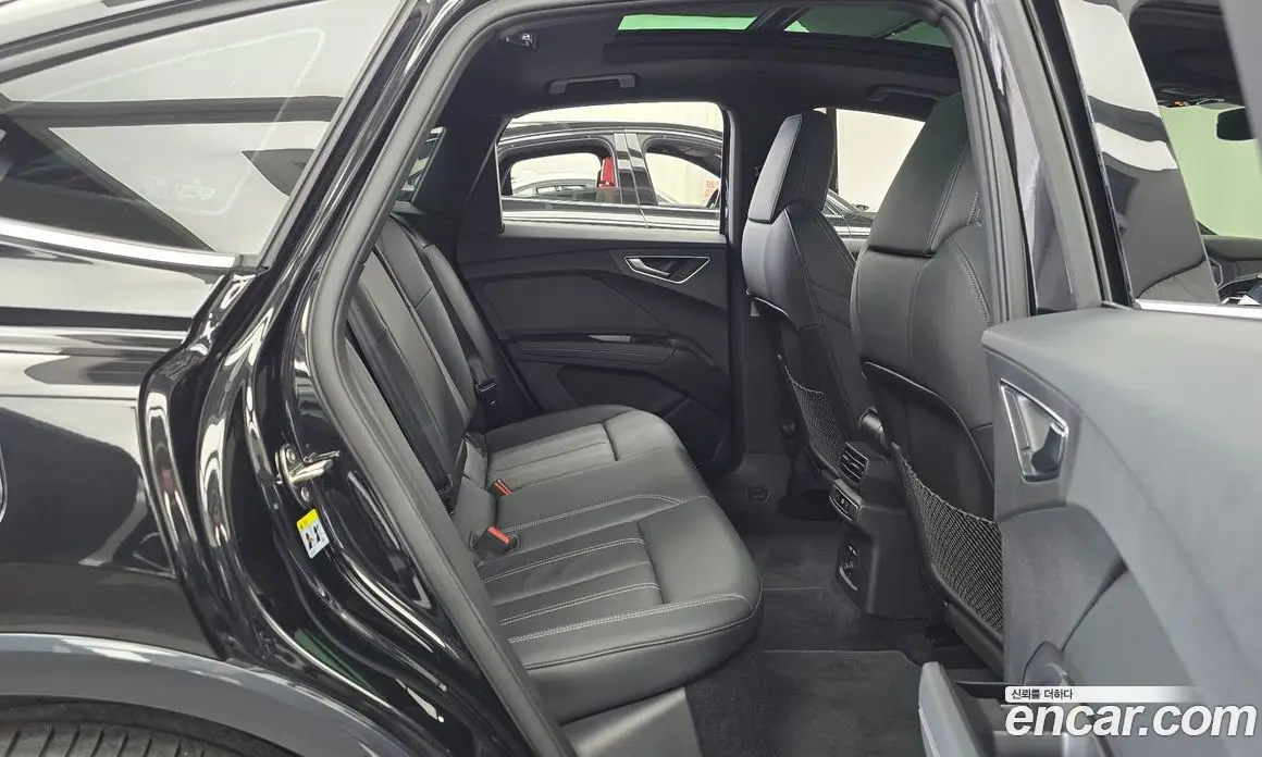 Audi Q4 e-tron 2022 0.1 автомат (гидро), фото 17